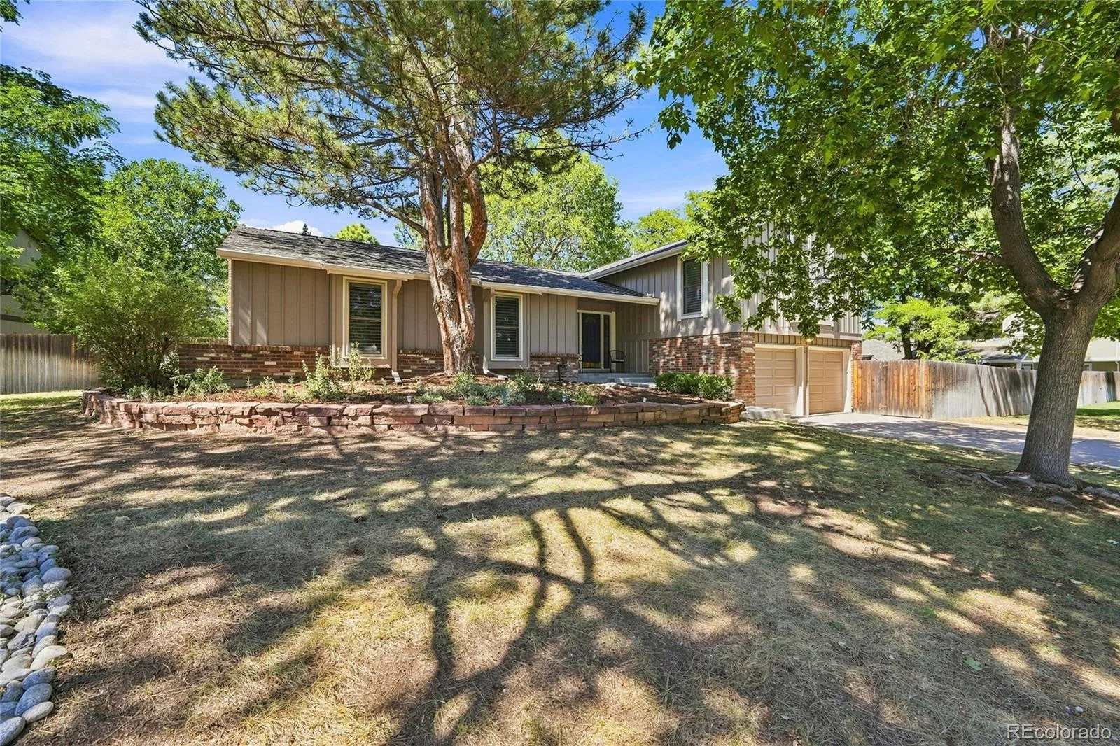 7235 S Jackson Court Centennial CO 80122 | MLS #REC4268662 09232026064735 1600 2