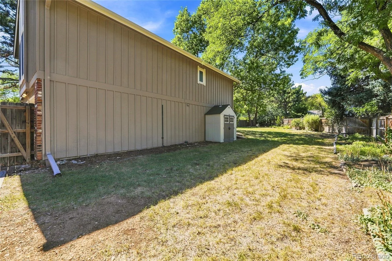 7235 S Jackson Court Centennial CO 80122 | MLS #REC4268662 09232026064735 1600 34