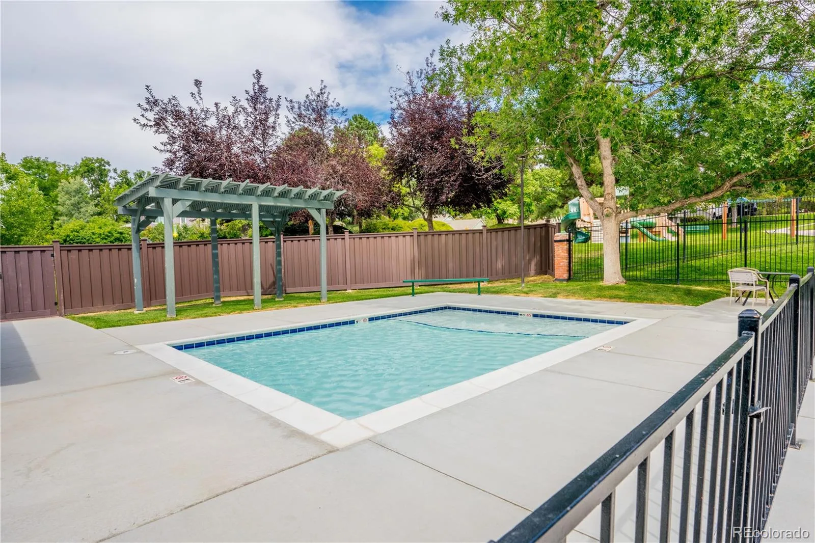 7235 S Jackson Court Centennial CO 80122 | MLS #REC4268662 09232026064735 1600 43