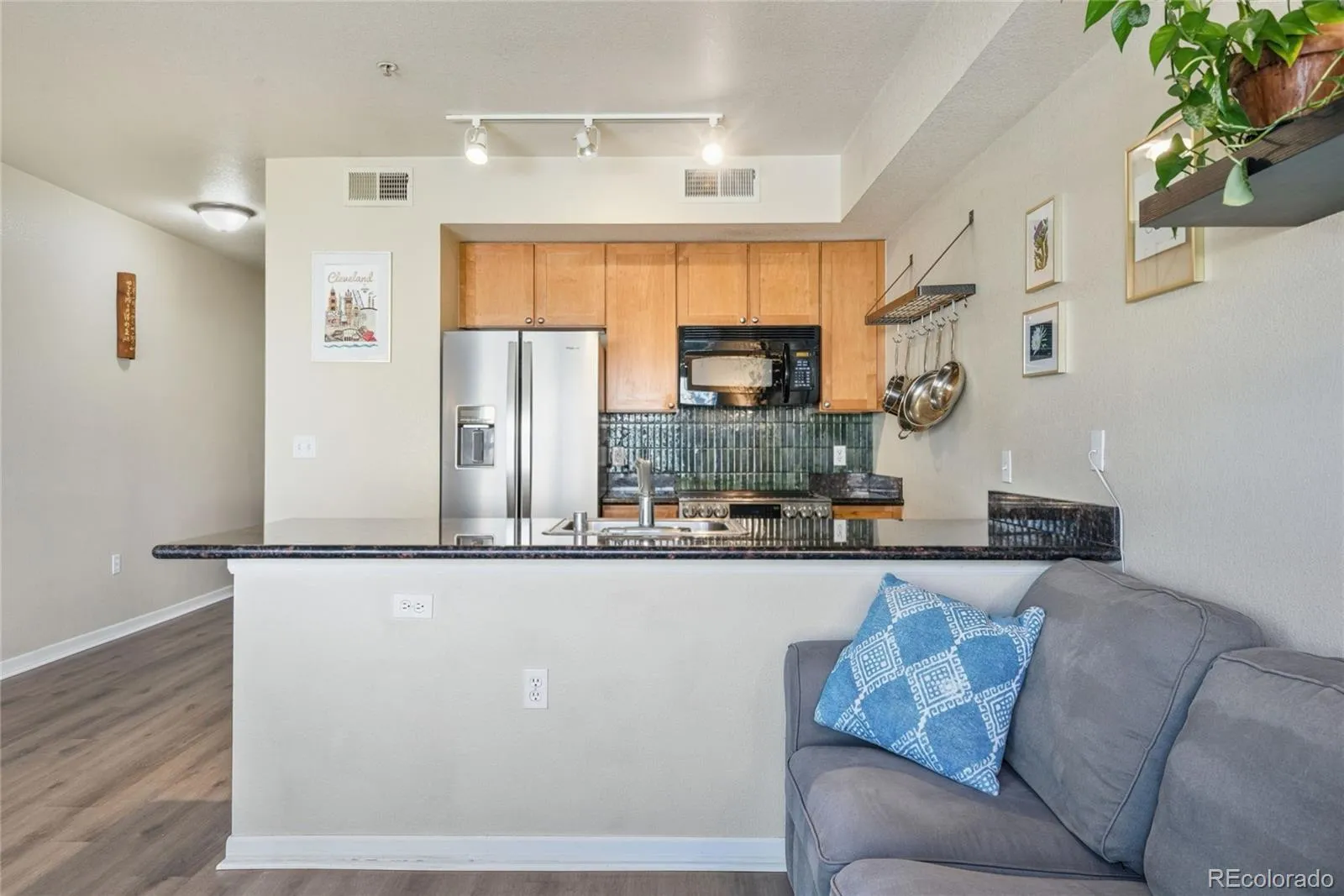 1623 Saint Paul Street #402 Denver CO 80206 MLS #REC4268873 05112026231350 1600 6