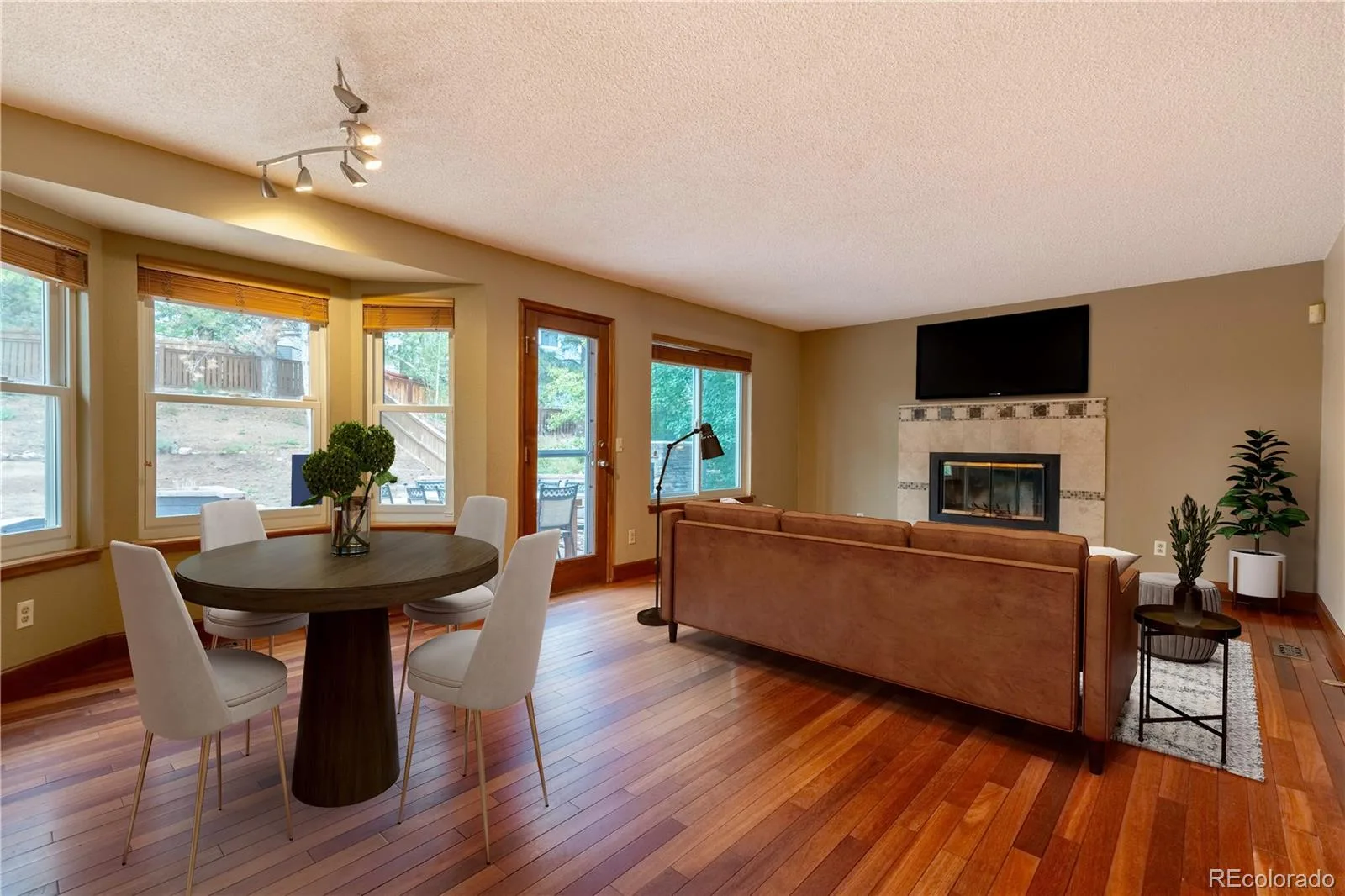 11 Jack Rabbit Place Littleton CO 80126 | MLS #REC4269282 08212026161043 1600 7
