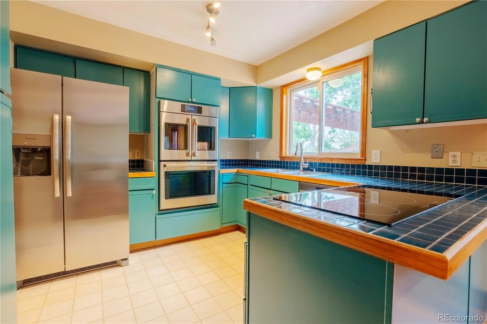 11 Jack Rabbit Place Littleton CO 80126 | MLS #REC4269282 08212026161043 1600 9