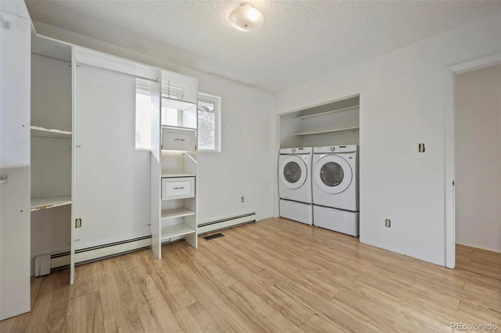 9275 W 8th Avenue Lakewood CO 80215 | MLS #REC4270410 08212026170645 1600 11