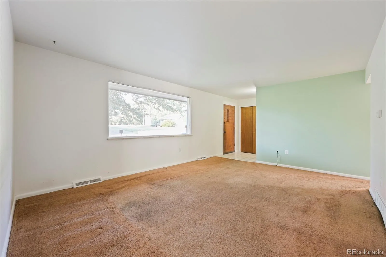 9275 W 8th Avenue Lakewood CO 80215 | MLS #REC4270410 08212026170645 1600 18