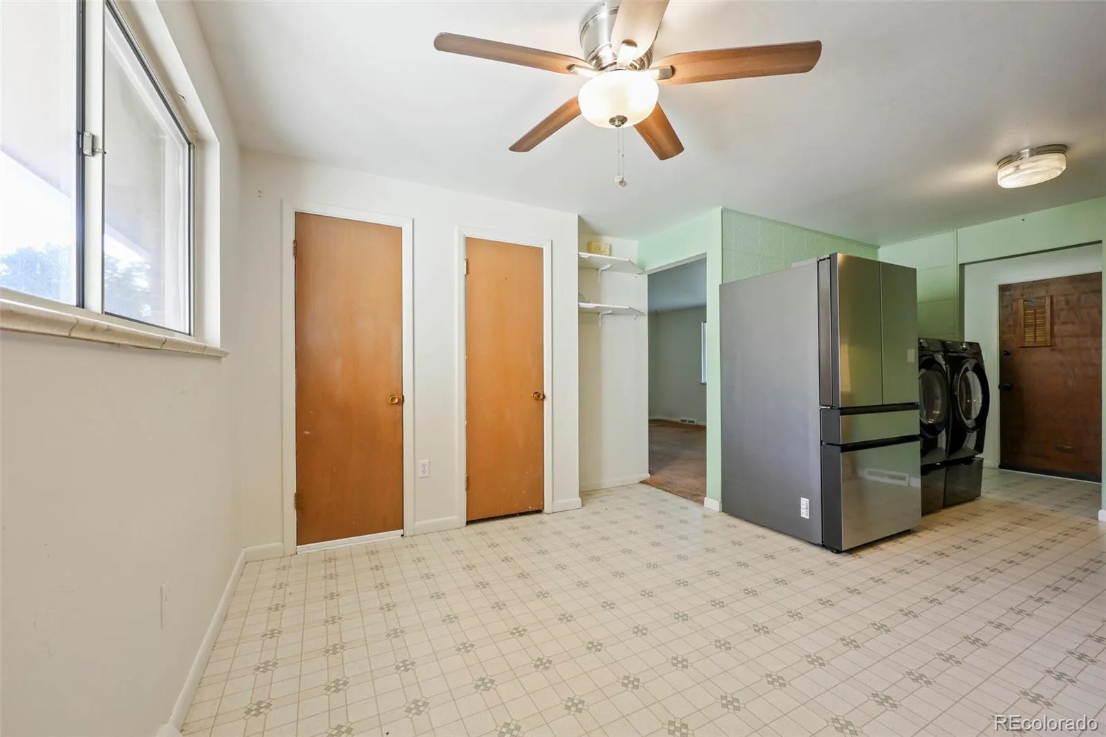 9275 W 8th Avenue Lakewood CO 80215 | MLS #REC4270410 08212026170645 1600 21