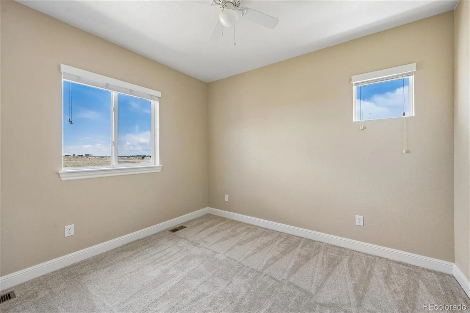 8551 Orchard Way Arvada CO 80007 MLS #REC4270849 06092026002734 1600 17