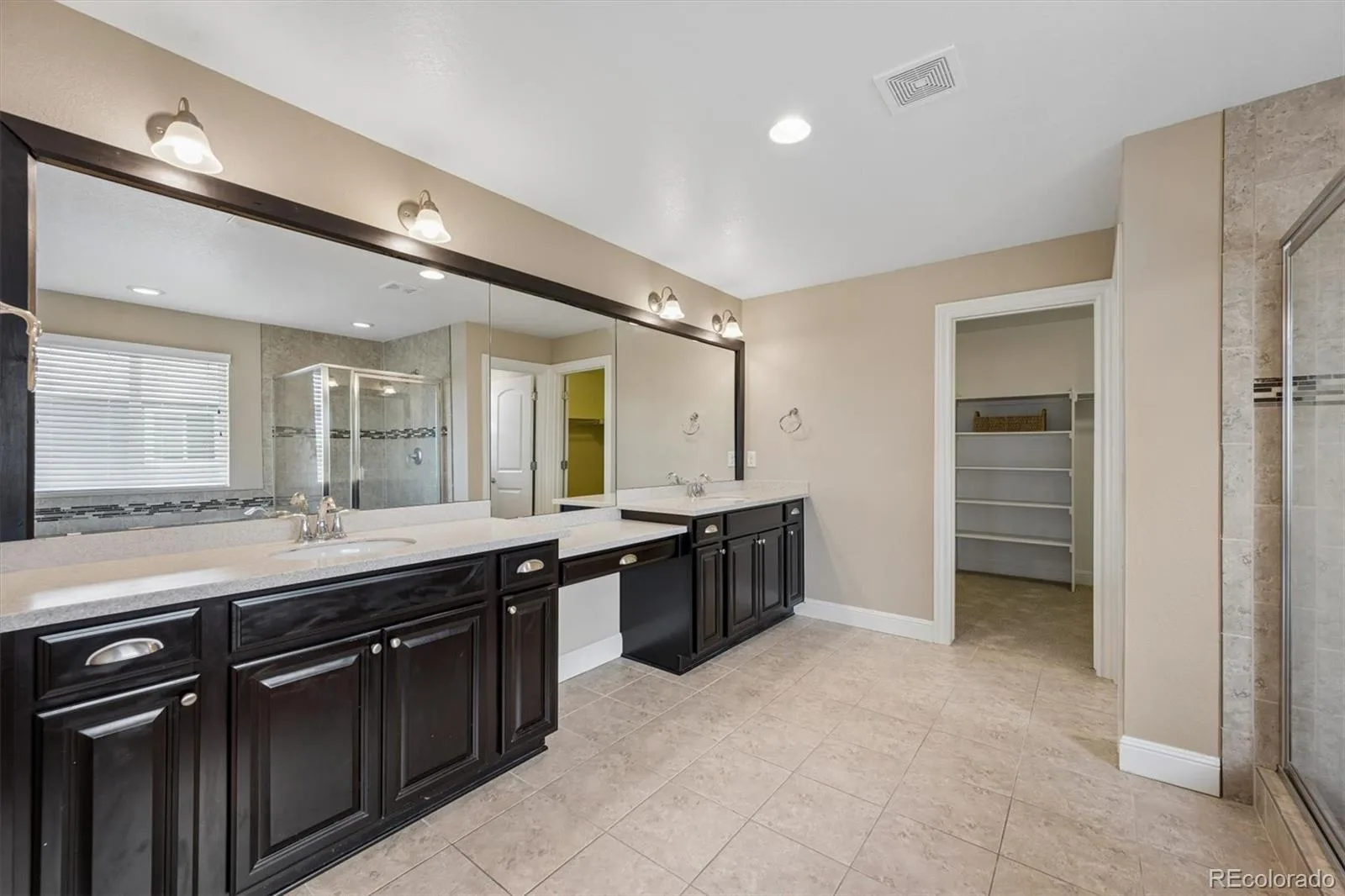 8551 Orchard Way Arvada CO 80007 MLS #REC4270849 06092026002734 1600 26