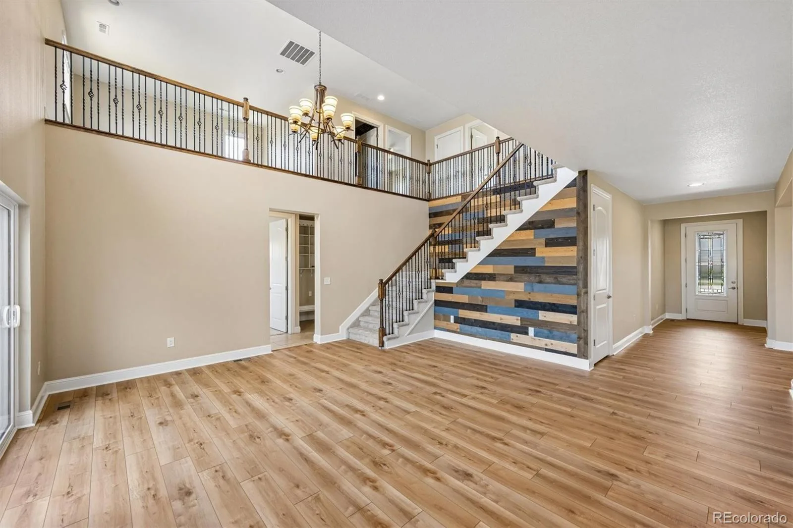 8551 Orchard Way Arvada CO 80007 MLS #REC4270849 06092026002734 1600 4