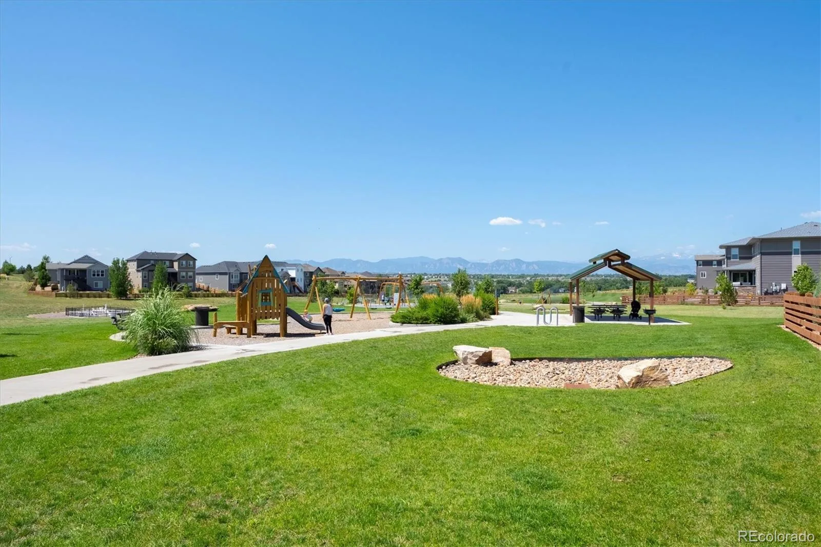 8551 Orchard Way Arvada CO 80007 MLS #REC4270849 06092026002734 1600 49