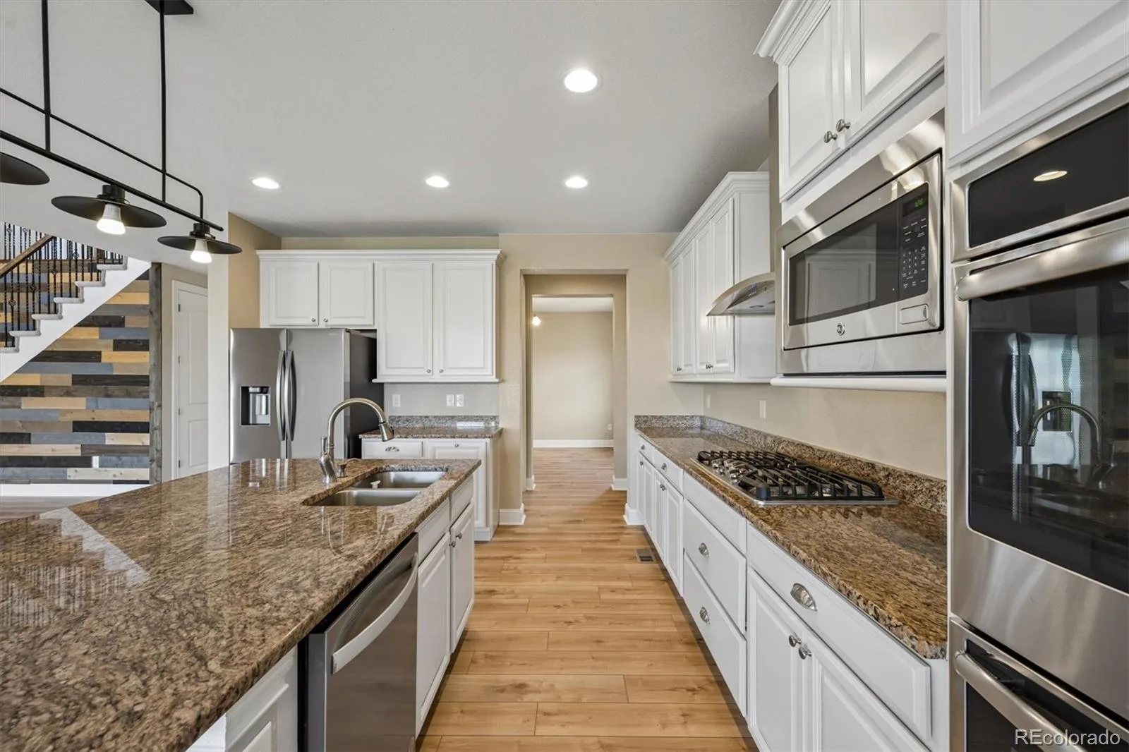 8551 Orchard Way Arvada CO 80007 MLS #REC4270849 06092026002734 1600 8