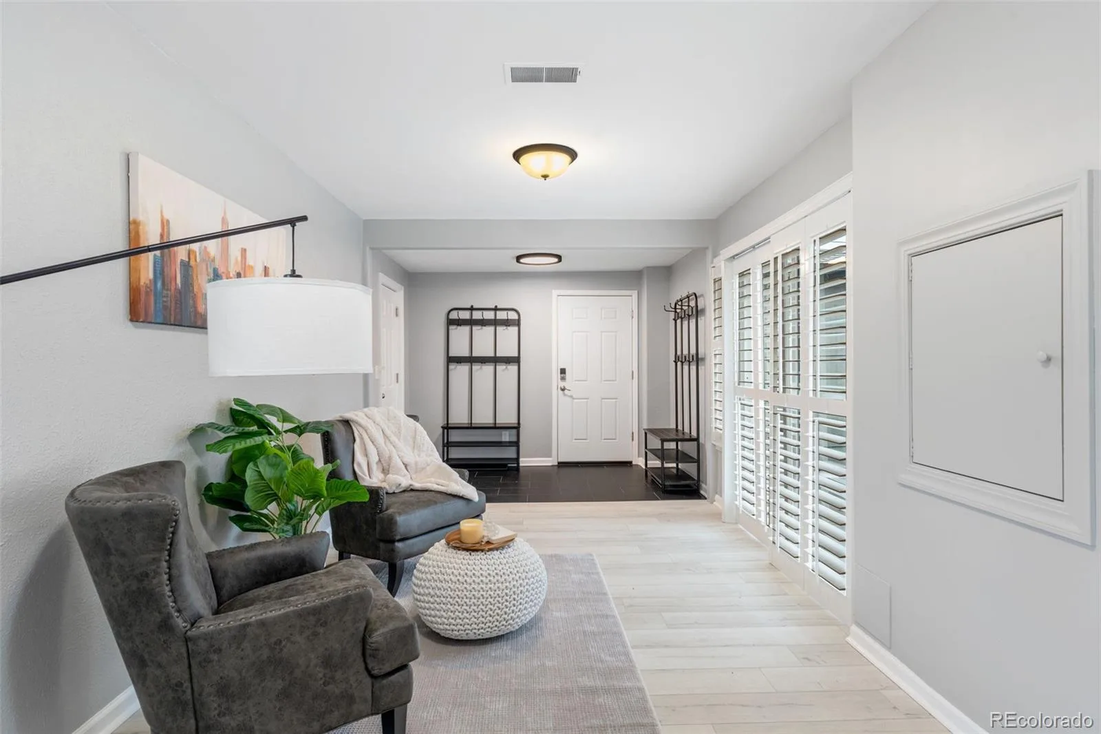 2101 Newport Street Denver CO 80207 | MLS #REC4274408 10162026231216 1600 24