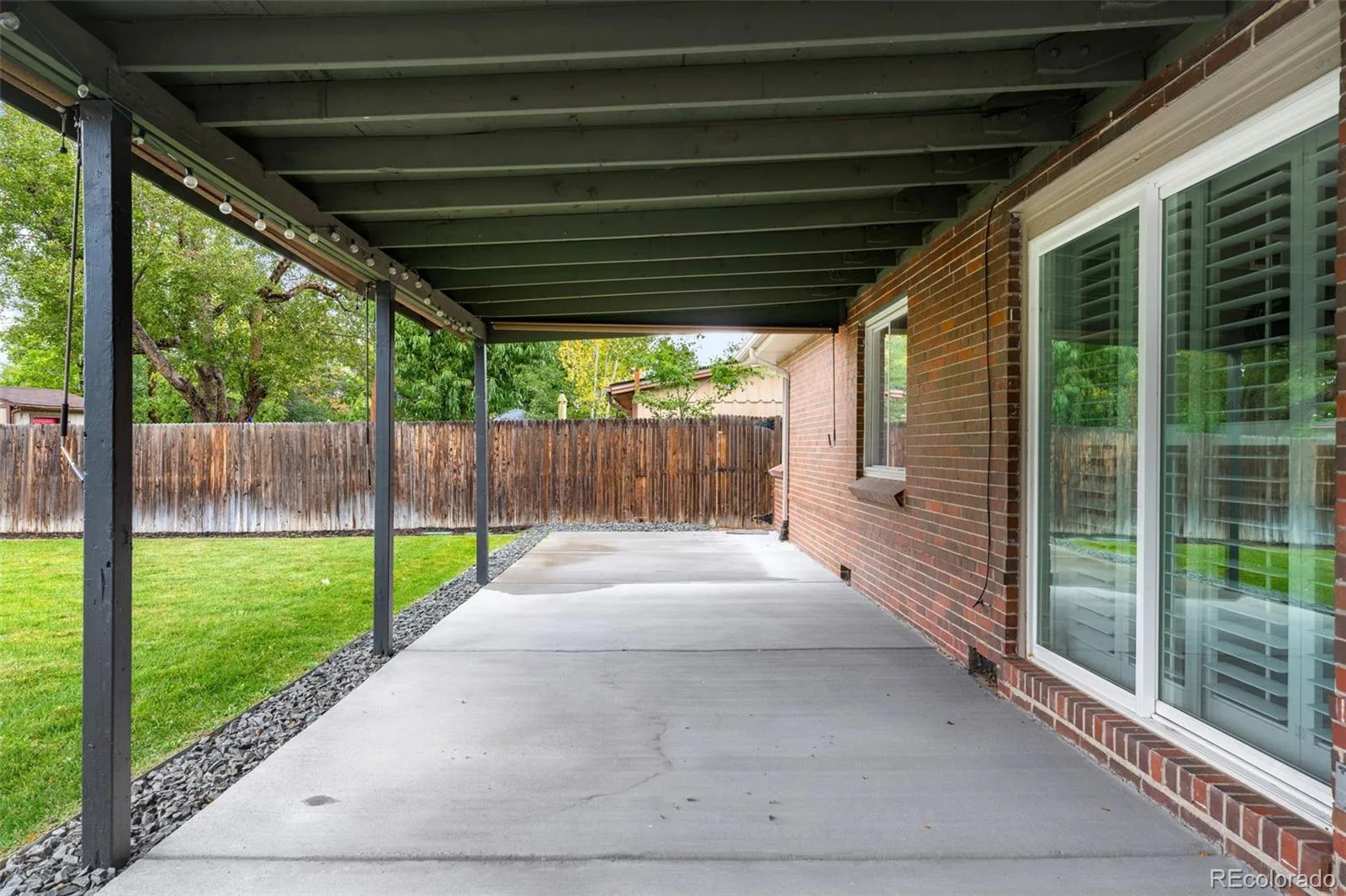 2101 Newport Street Denver CO 80207 | MLS #REC4274408 10162026231216 1600 28