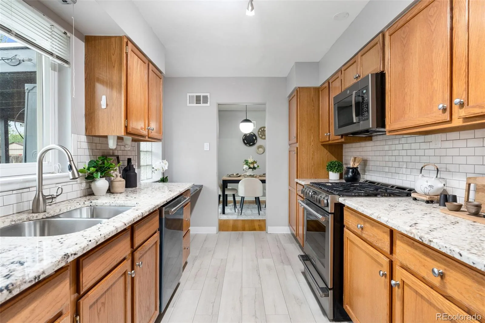 2101 Newport Street Denver CO 80207 | MLS #REC4274408 10162026231216 1600 3