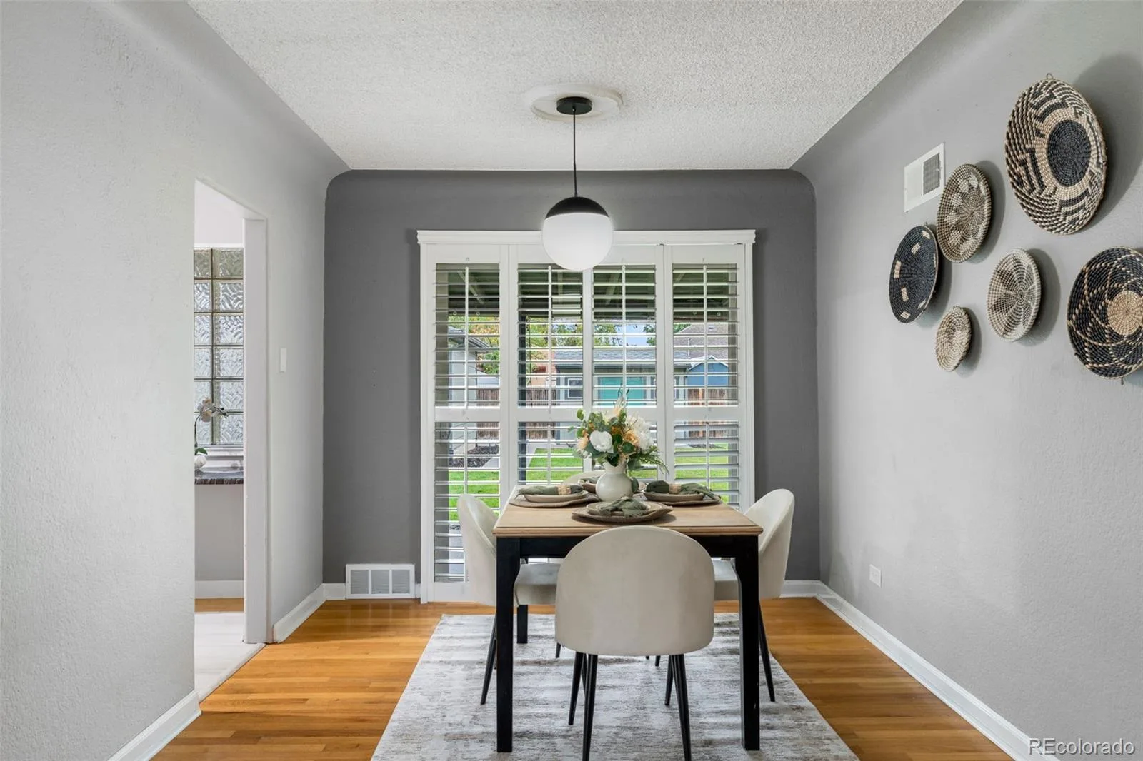 2101 Newport Street Denver CO 80207 | MLS #REC4274408 10162026231216 1600 6