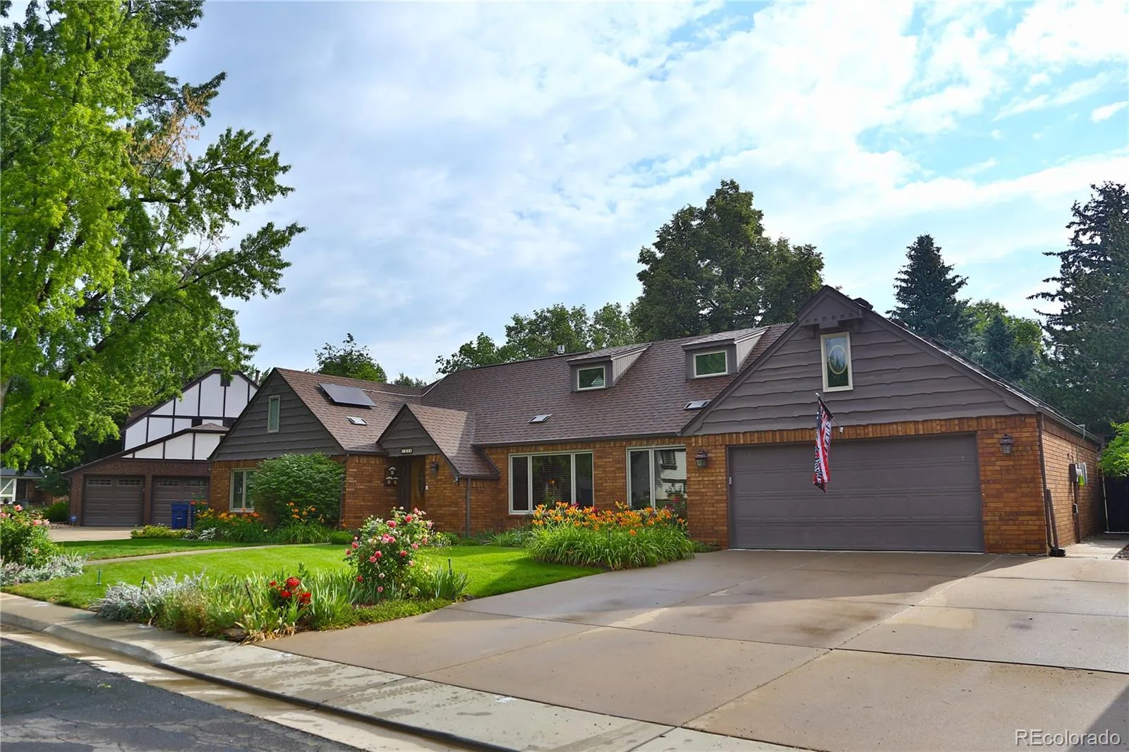 1370 Bellaire Street Broomfield CO 80020 | MLS #REC4275835 07182026173435 1600 30