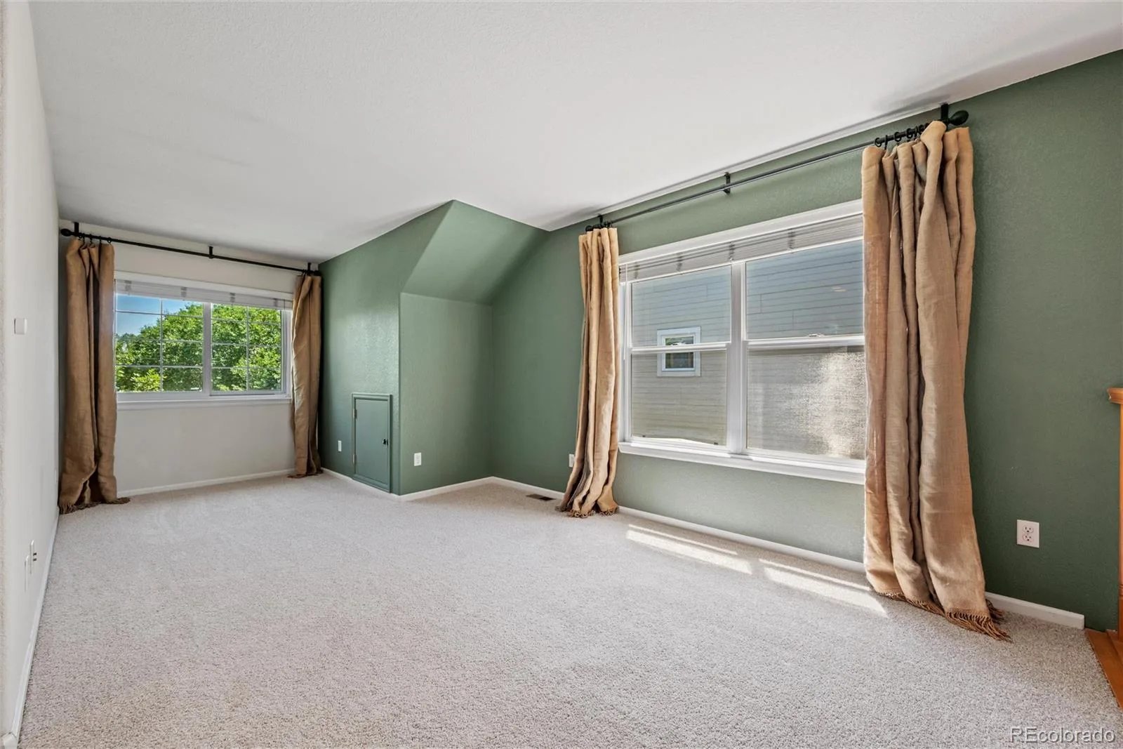6373 Vrain Street Arvada CO 80003 | MLS #REC4277528 08182026195742 1600 22
