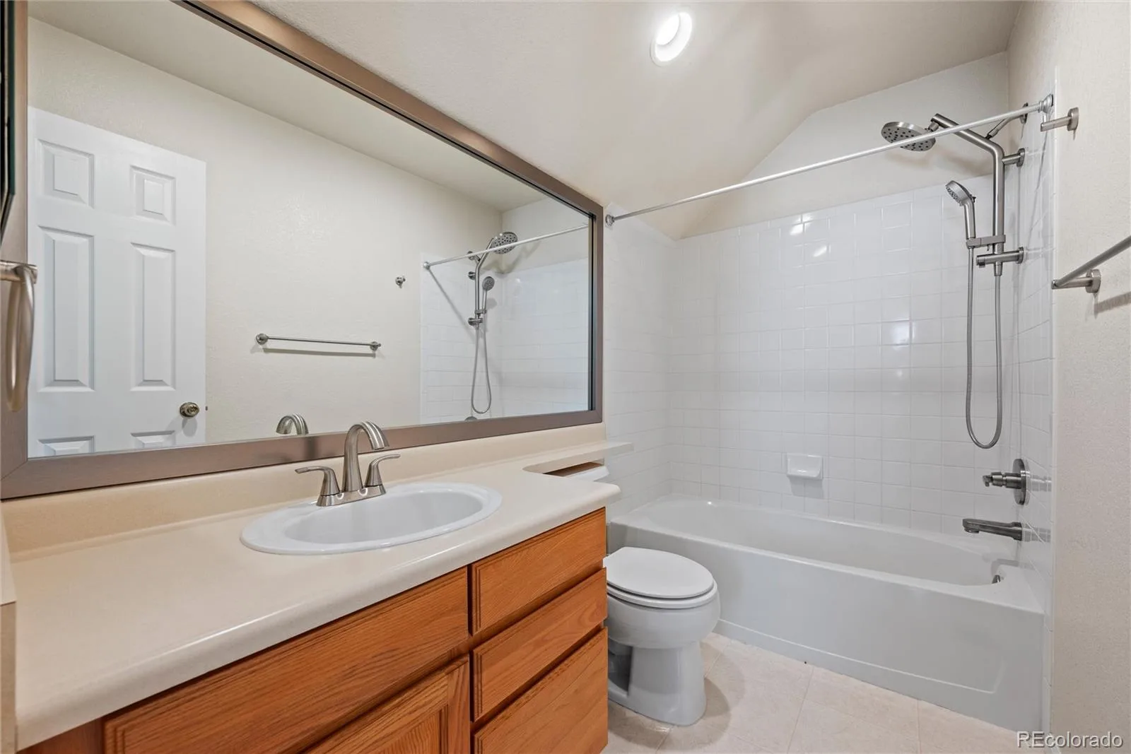 6373 Vrain Street Arvada CO 80003 | MLS #REC4277528 08182026195742 1600 27