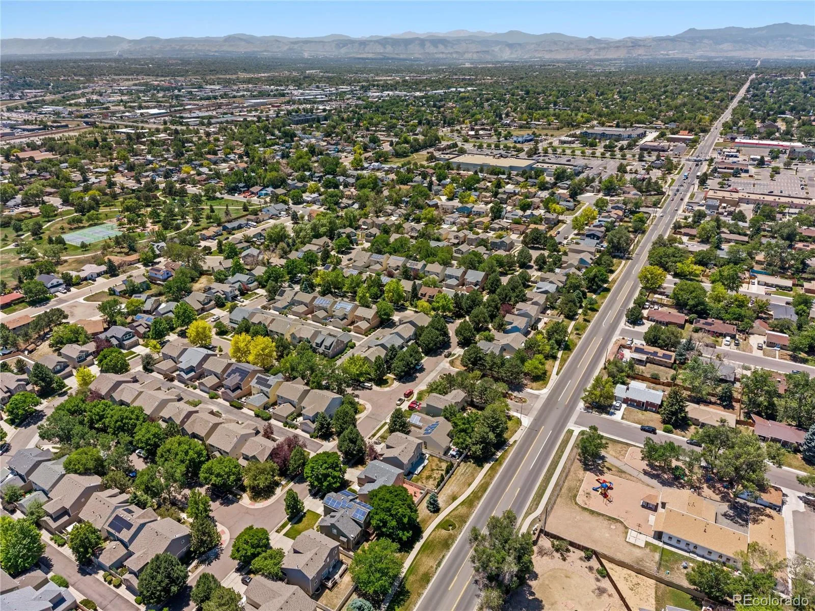 6373 Vrain Street Arvada CO 80003 | MLS #REC4277528 08182026195742 1600 36