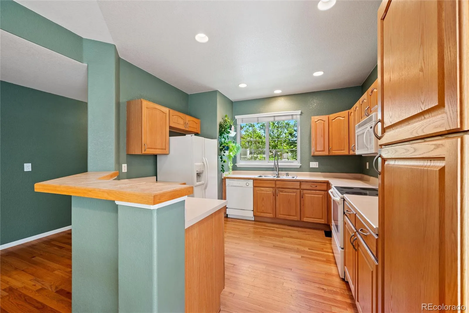 6373 Vrain Street Arvada CO 80003 | MLS #REC4277528 08182026195742 1600 6