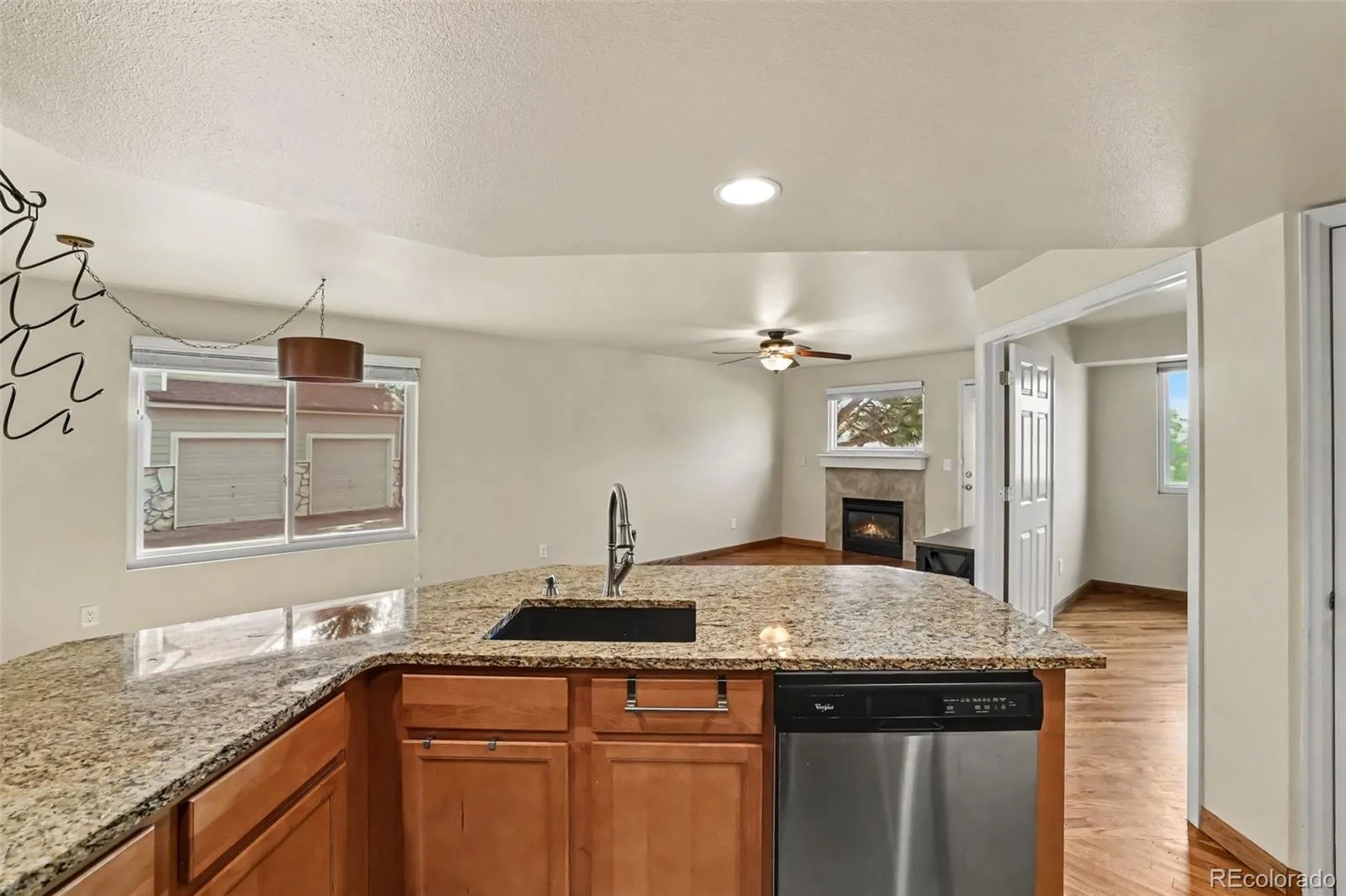 4286 S Eldridge Street #101 Morrison CO 80465 | MLS #REC4277926 08112026025312 1600 10