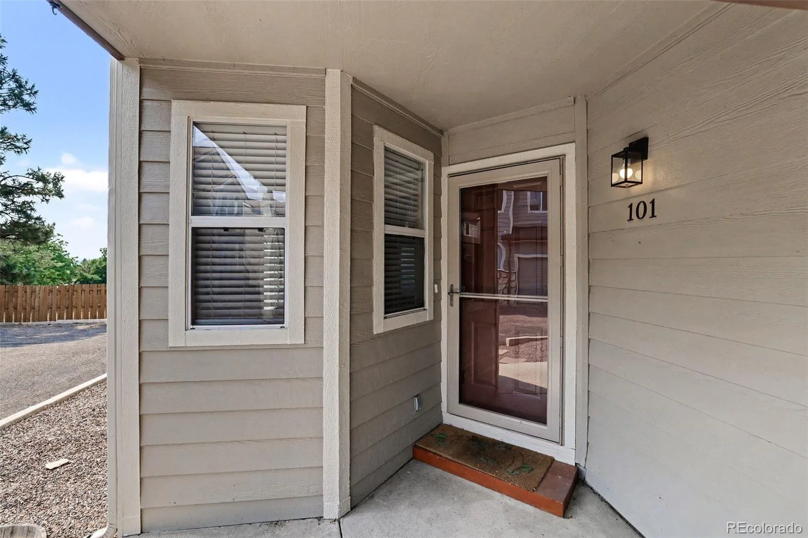 4286 S Eldridge Street #101 Morrison CO 80465 | MLS #REC4277926 08112026025312 1600 3