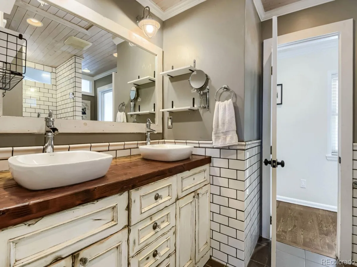 3451 S Fairfax Street Denver CO 80222 MLS #REC4278439 05292026180931 1200 22