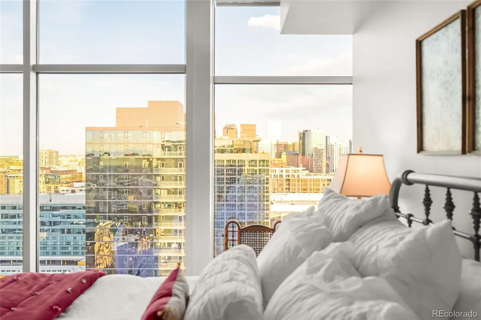 01202026204844 1600 24