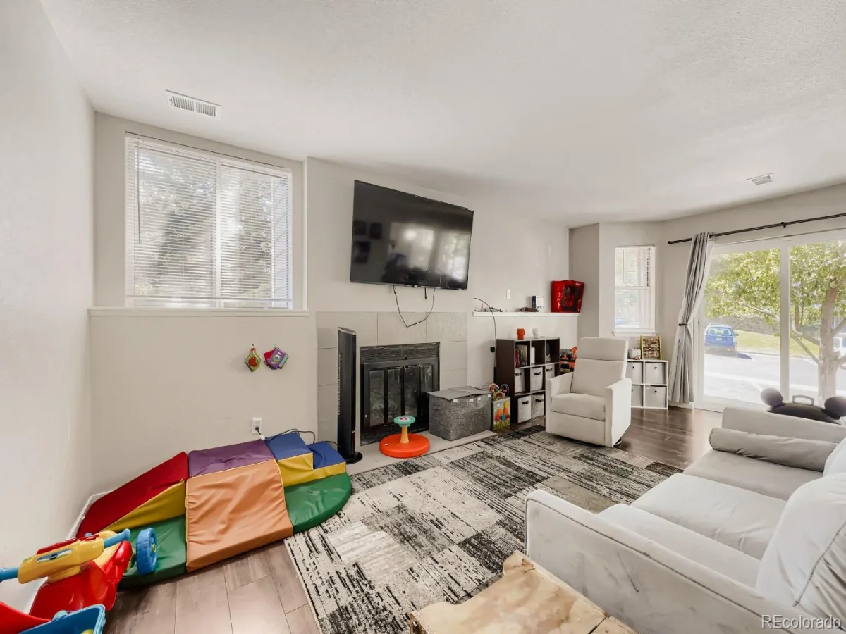 17642 E Loyola Drive #1912R Aurora CO 80013 | MLS #REC4282198 08242026175859 1200 1