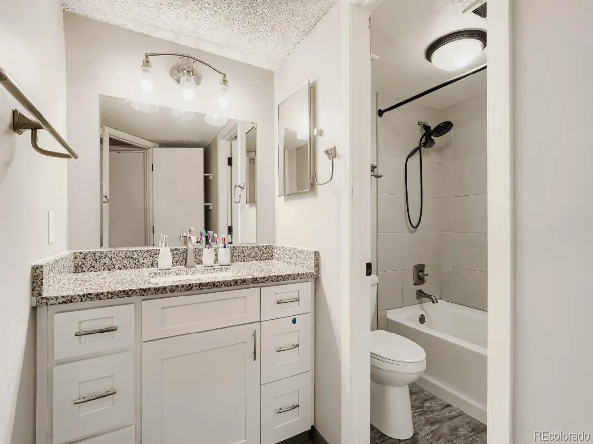 17642 E Loyola Drive #1912R Aurora CO 80013 | MLS #REC4282198 08242026175859 1200 12