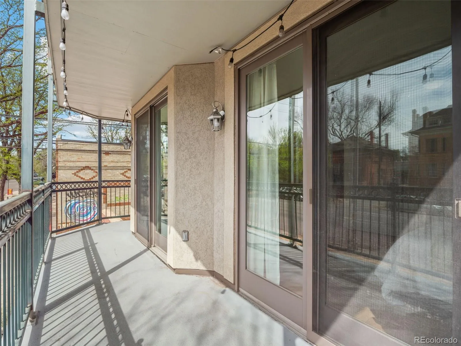 1705 Gaylord Street #104 Denver CO 80206 MLS #REC4283895 04092026190017 1600 23