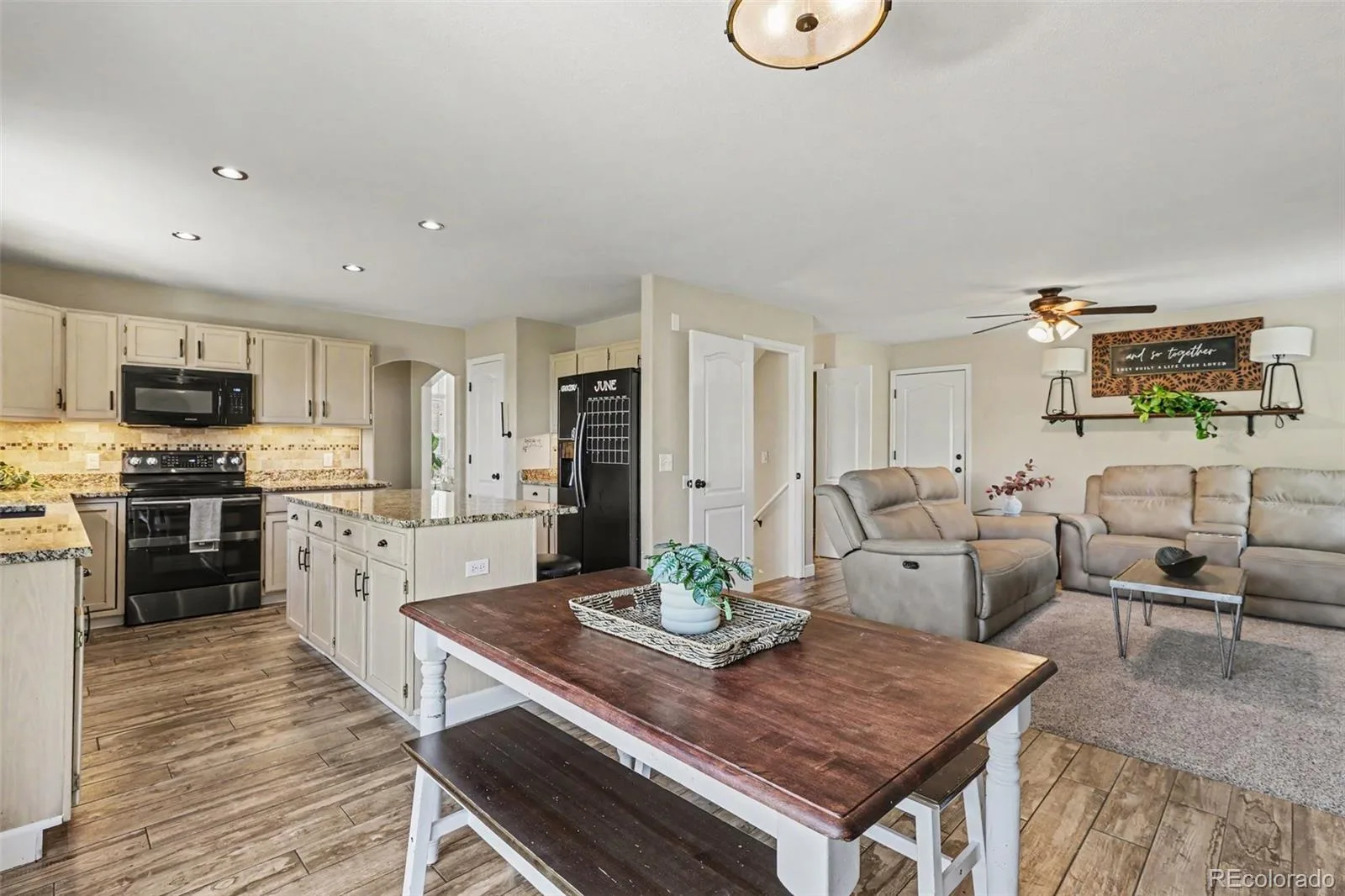 19913 E Progress Place Centennial CO 80015 | MLS #REC4283954 08052026011303 1600 8