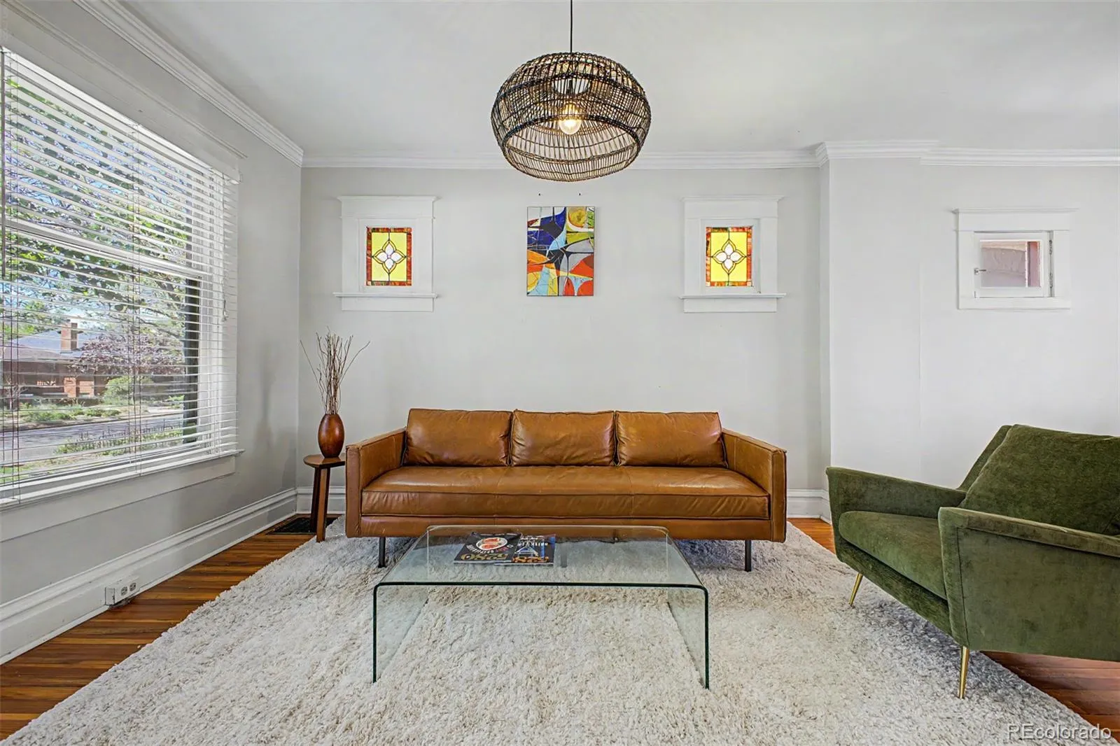 594 S Pennsylvania Street Denver CO 80209 MLS #REC4284512 05032026015101 1600 4
