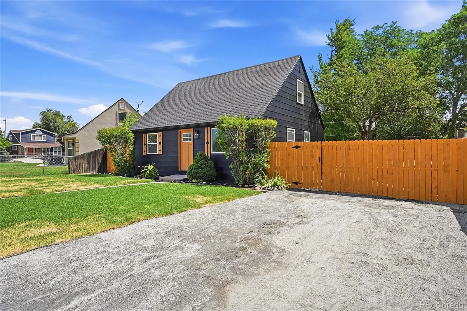 2520 S Hazel Court Denver CO 80219 MLS #REC4285746 07092026181011 1600 1