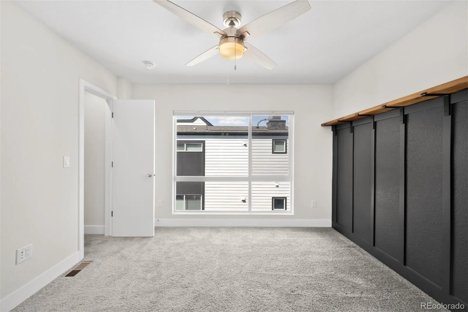 5538 W 11th Place Lakewood CO 80214 MLS #REC4287156 05062026192958 1600 16
