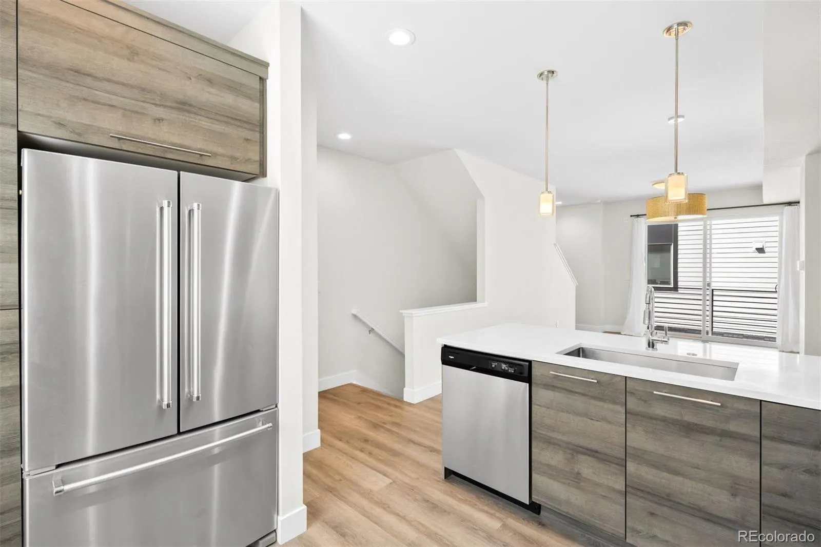 5538 W 11th Place Lakewood CO 80214 MLS #REC4287156 05062026192958 1600 6