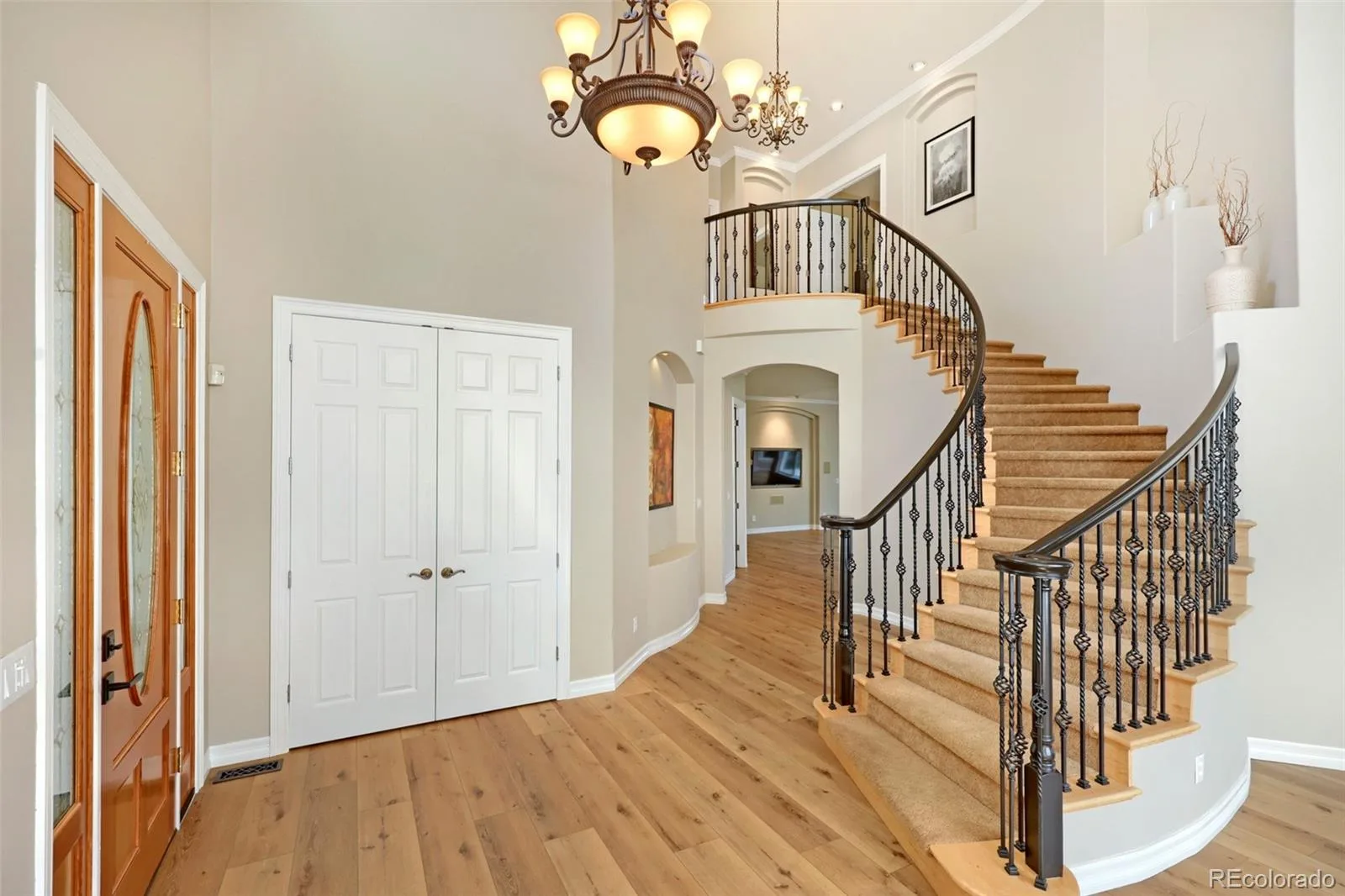 9969 Longview Drive Lone Tree CO 80124 | MLS #REC4288675 08142026155712 1600 4