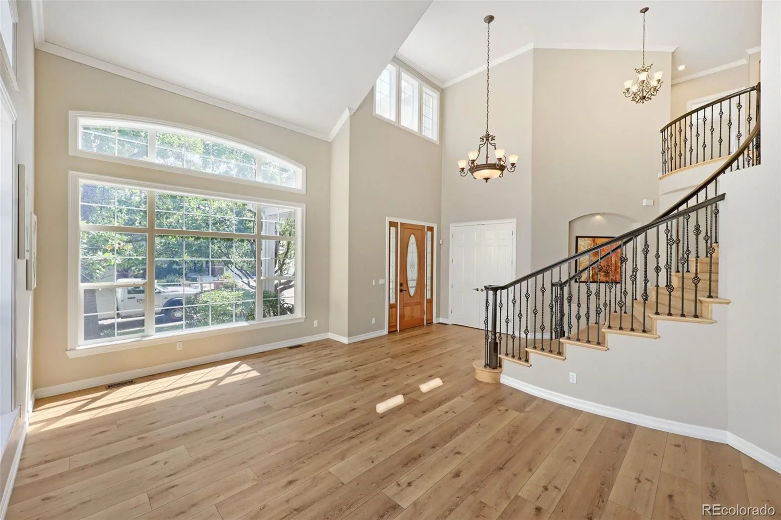 9969 Longview Drive Lone Tree CO 80124 | MLS #REC4288675 08142026155712 1600 6