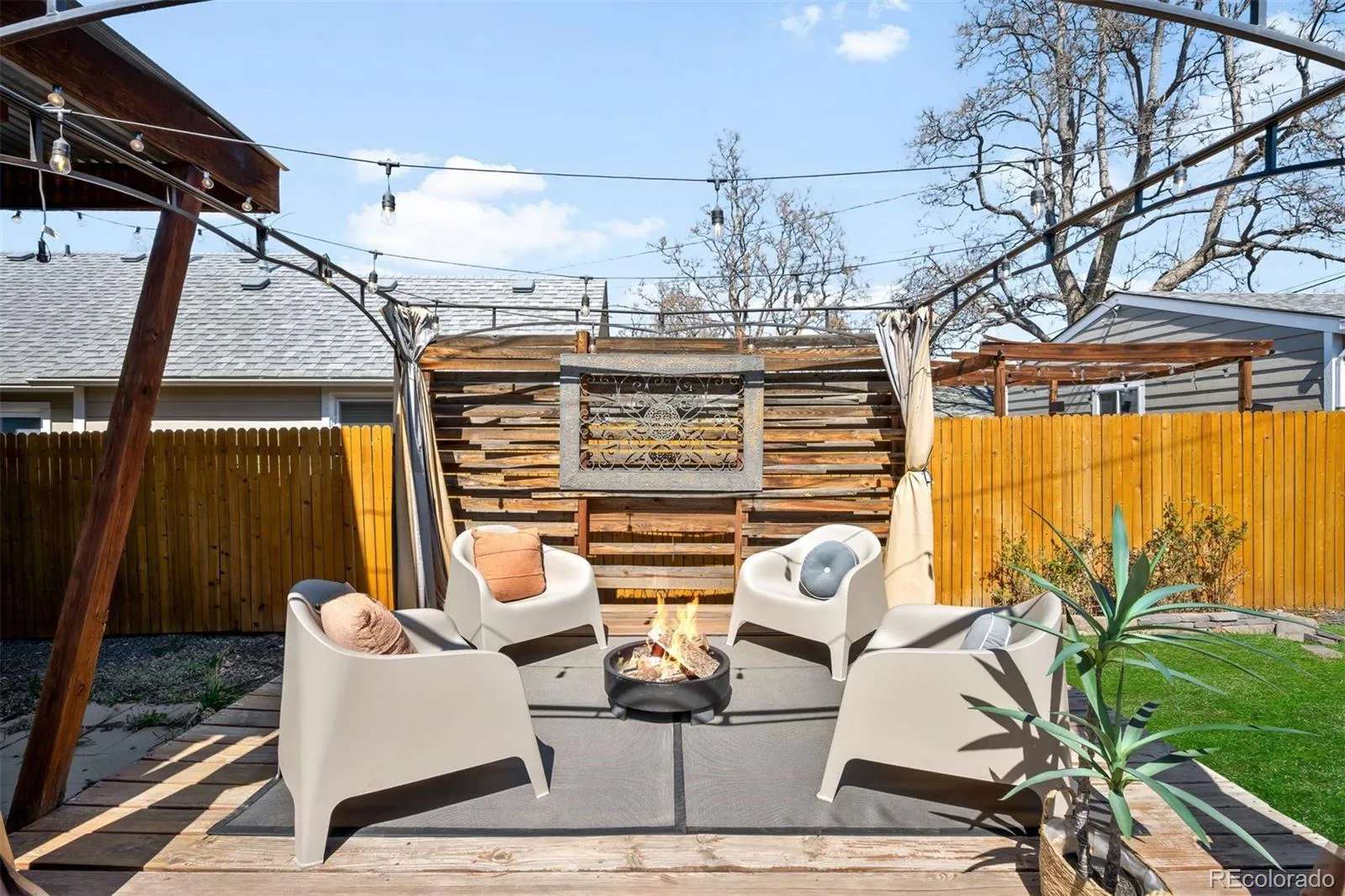 04172026200904 1600 16