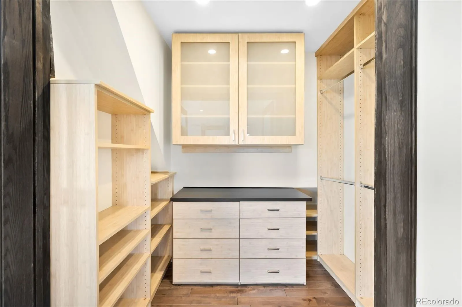 04172026200904 1600 20