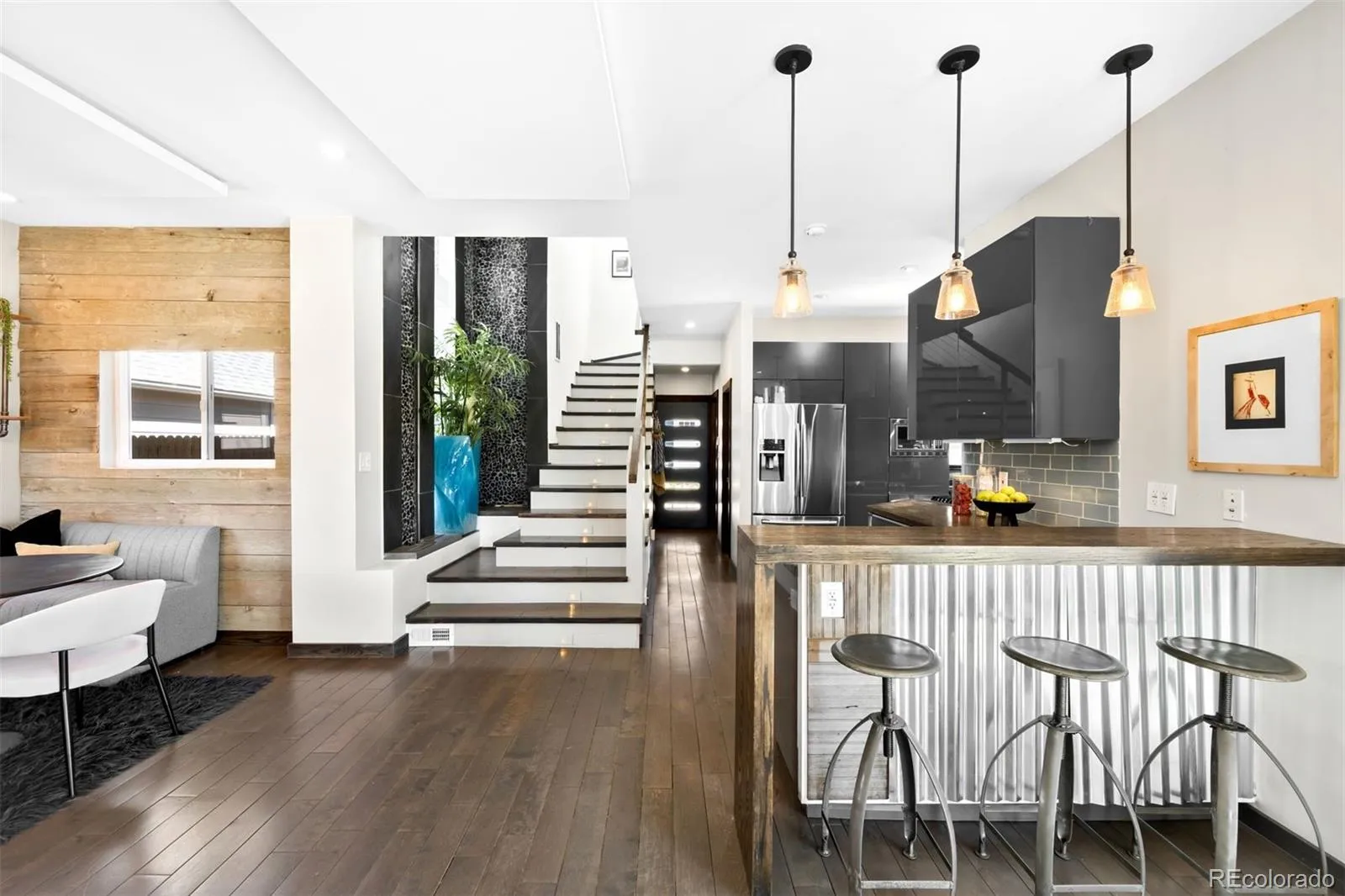 04172026200904 1600 7