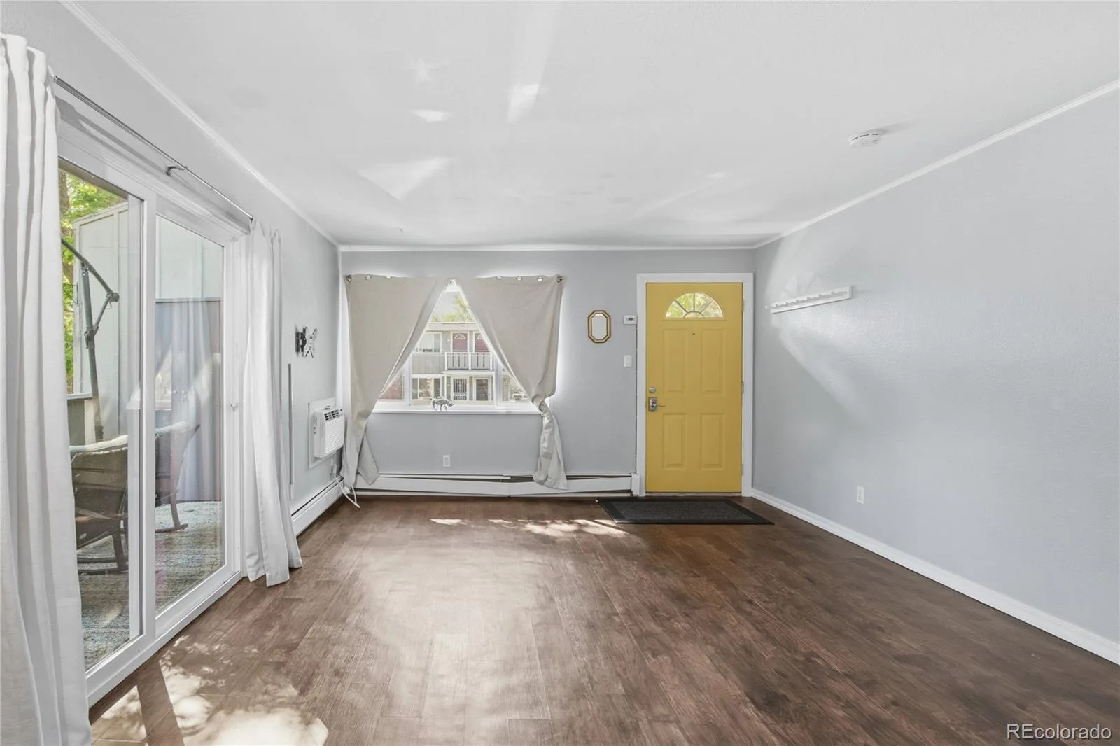 857 S Van Gordon Court #A204 Lakewood CO 80228 | MLS #REC4292532 08072026215740 1600 5