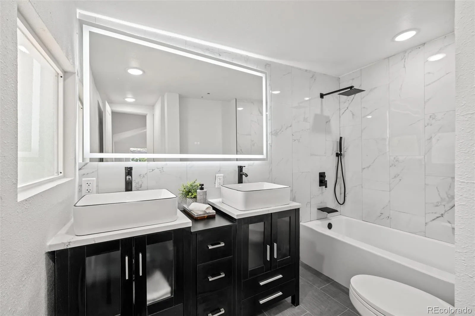 5755 W 43 Avenue Denver CO 80212 MLS #REC4293974 06242026230509 1600 14