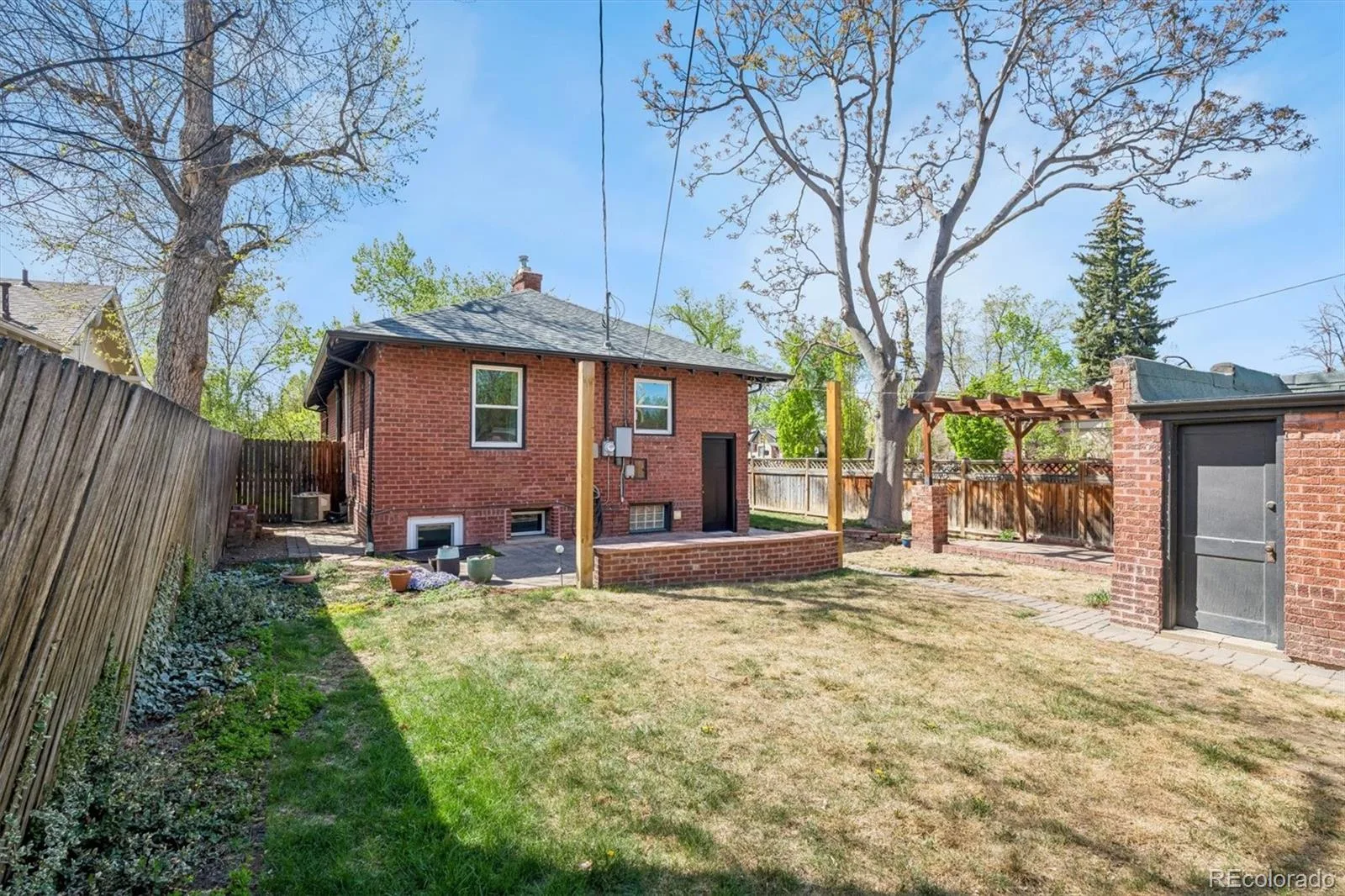 2290 Holly Street Denver CO 80207 MLS #REC4294040 07062026170029 1600 22
