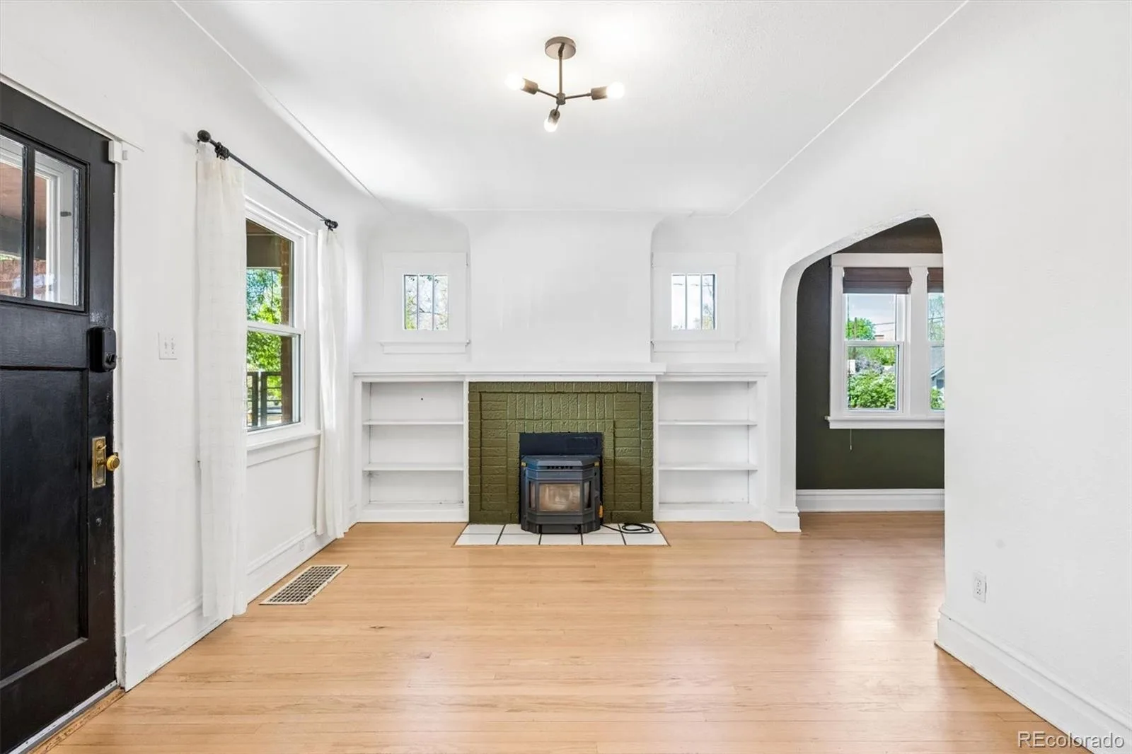 2290 Holly Street Denver CO 80207 MLS #REC4294040 07062026170029 1600 4