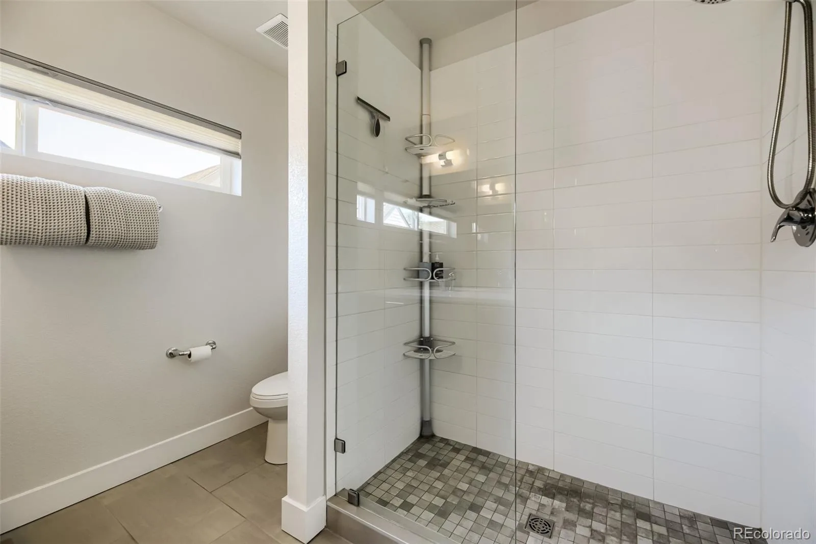 5556 W 10th Place Denver CO 80214 | MLS #REC4295093 08072026172652 1600 19