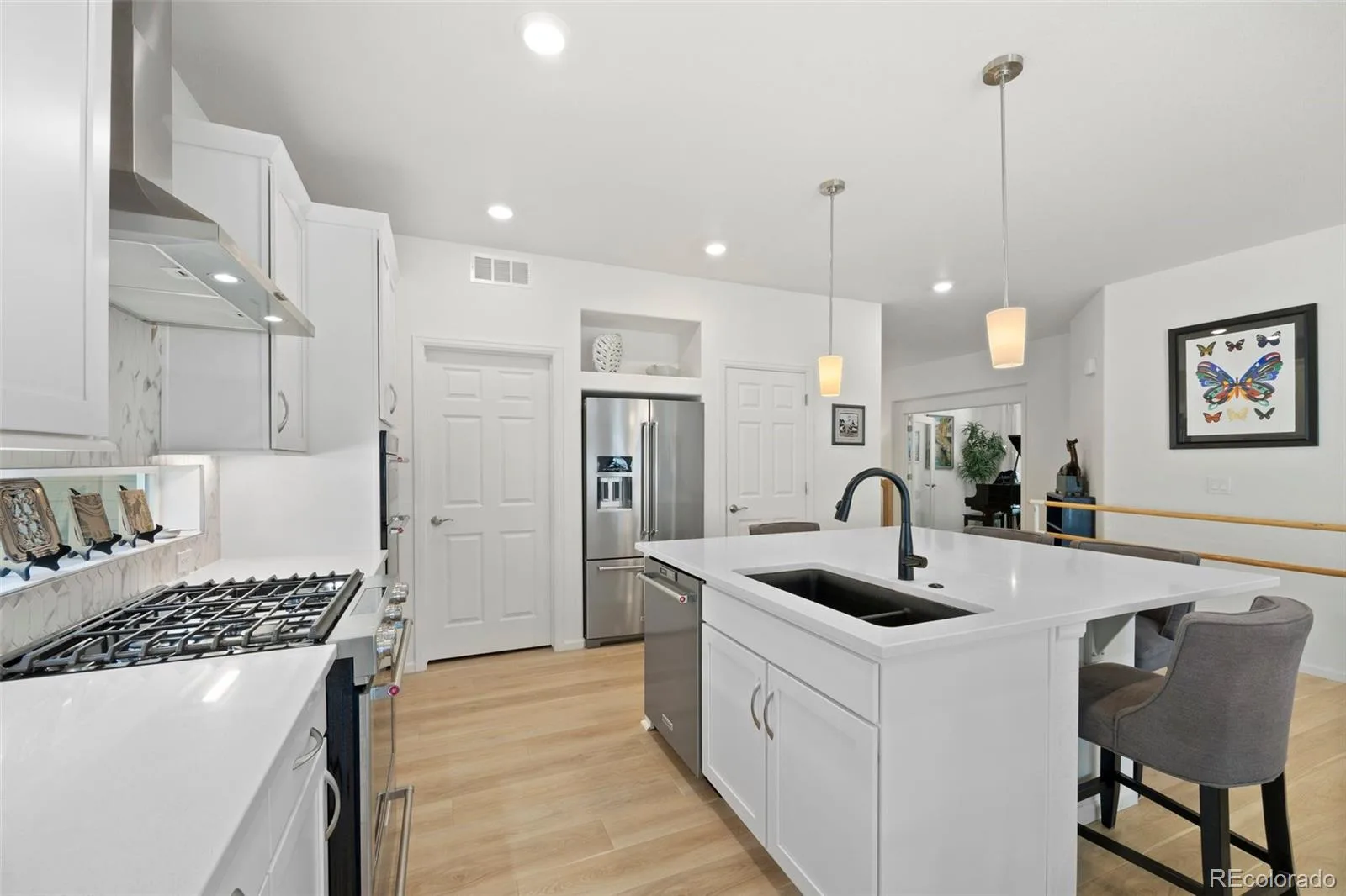 5037 N Quemoy Street Aurora CO 80019 | MLS #REC4295957 07012026210055 1600 13