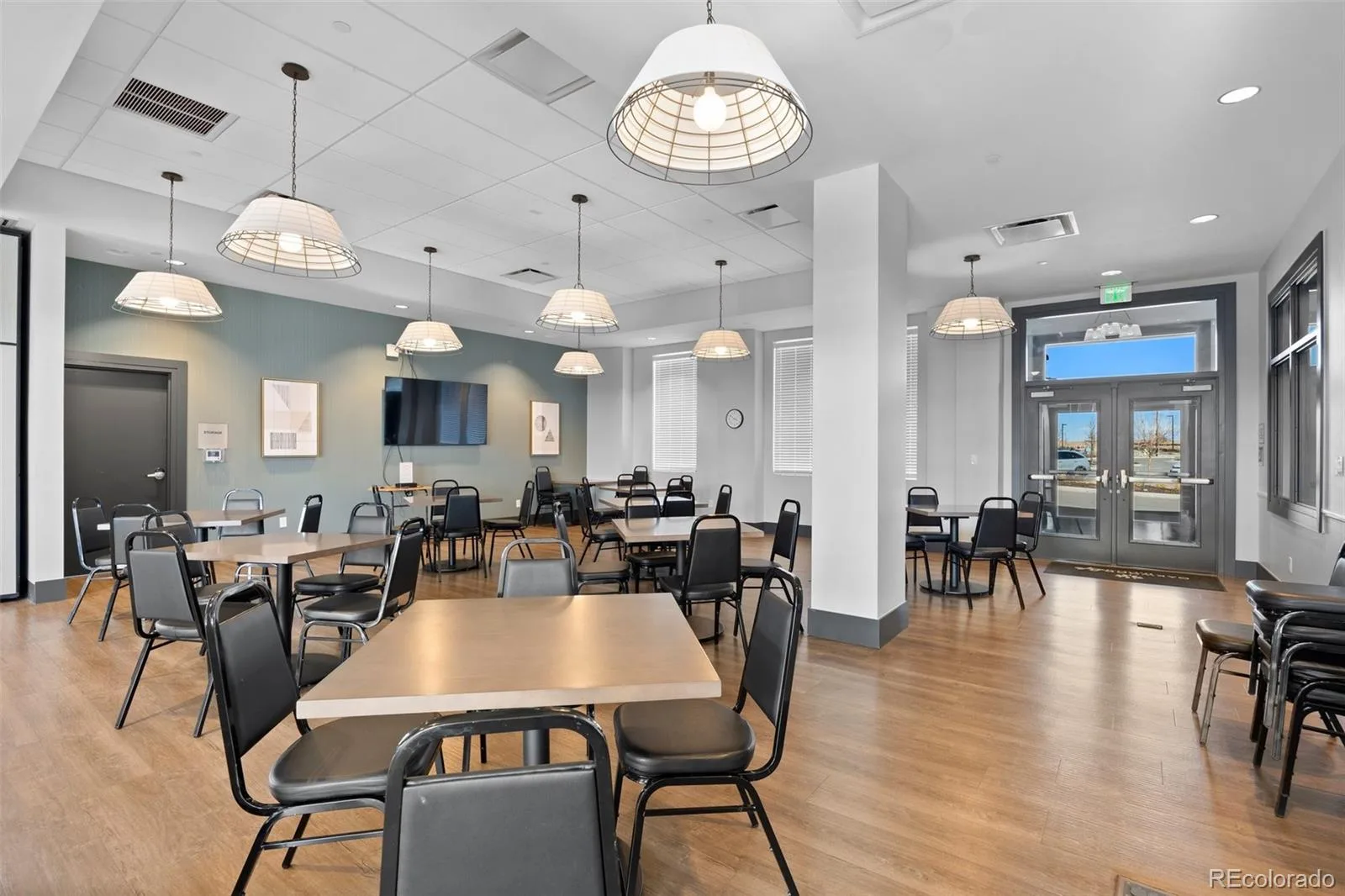 5037 N Quemoy Street Aurora CO 80019 | MLS #REC4295957 07012026210055 1600 37