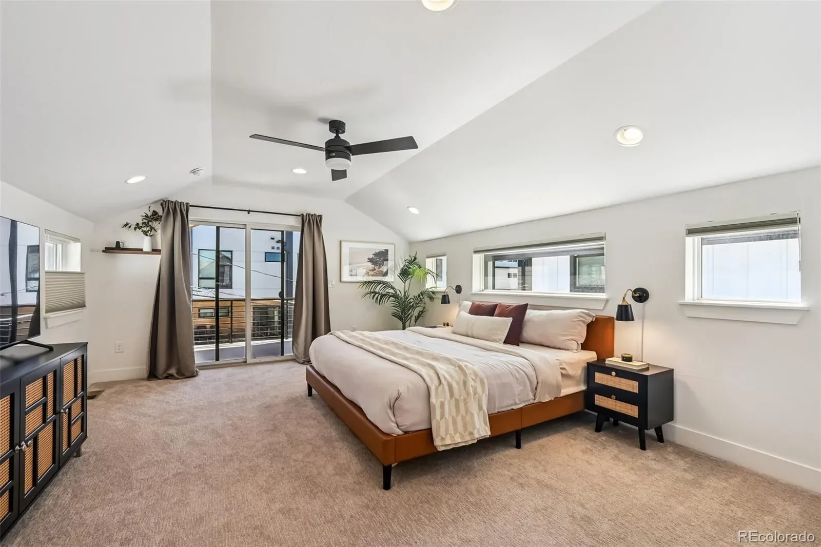 03132026201648 1600 22