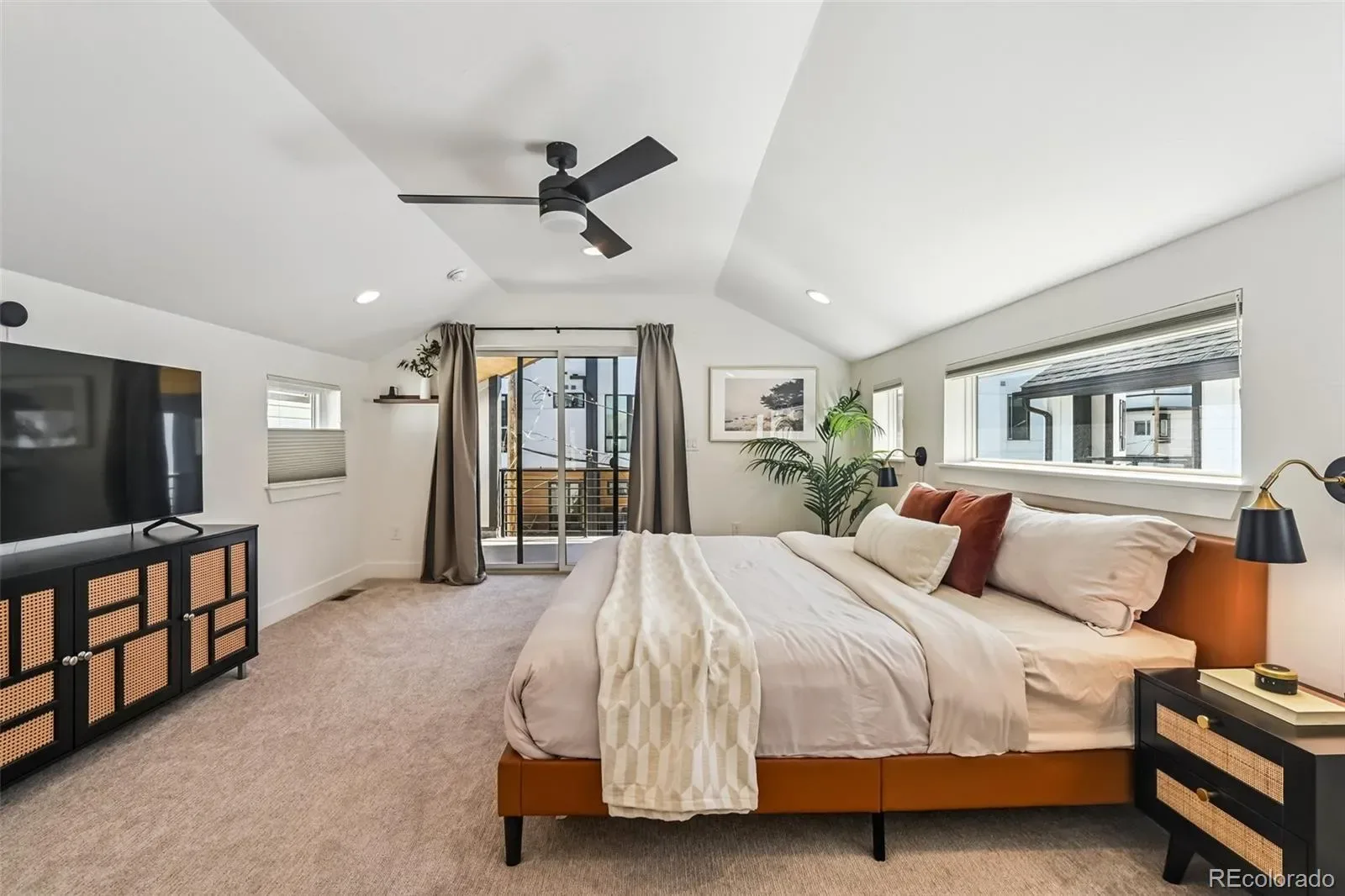 03132026201648 1600 24