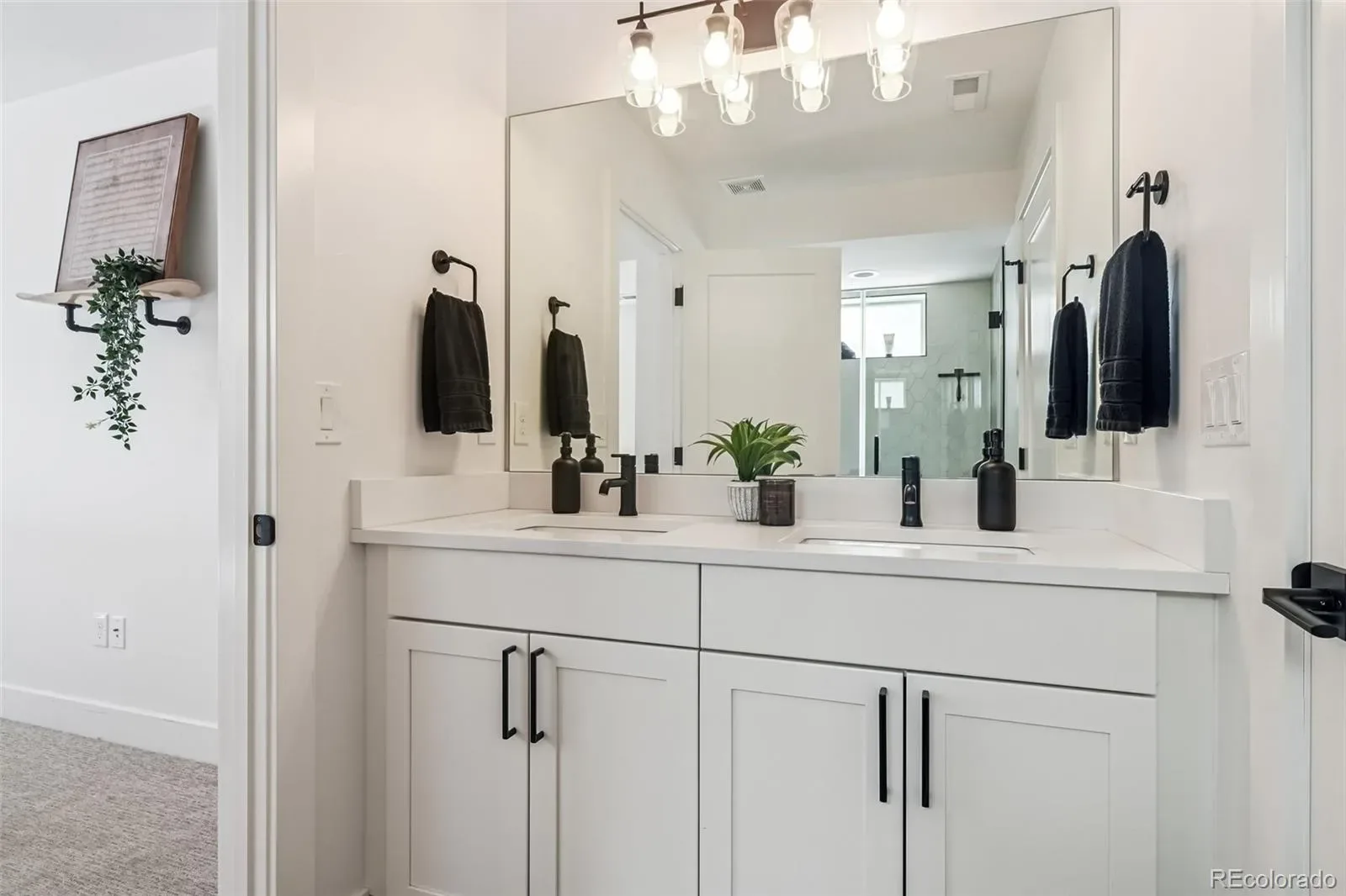 03132026201648 1600 32